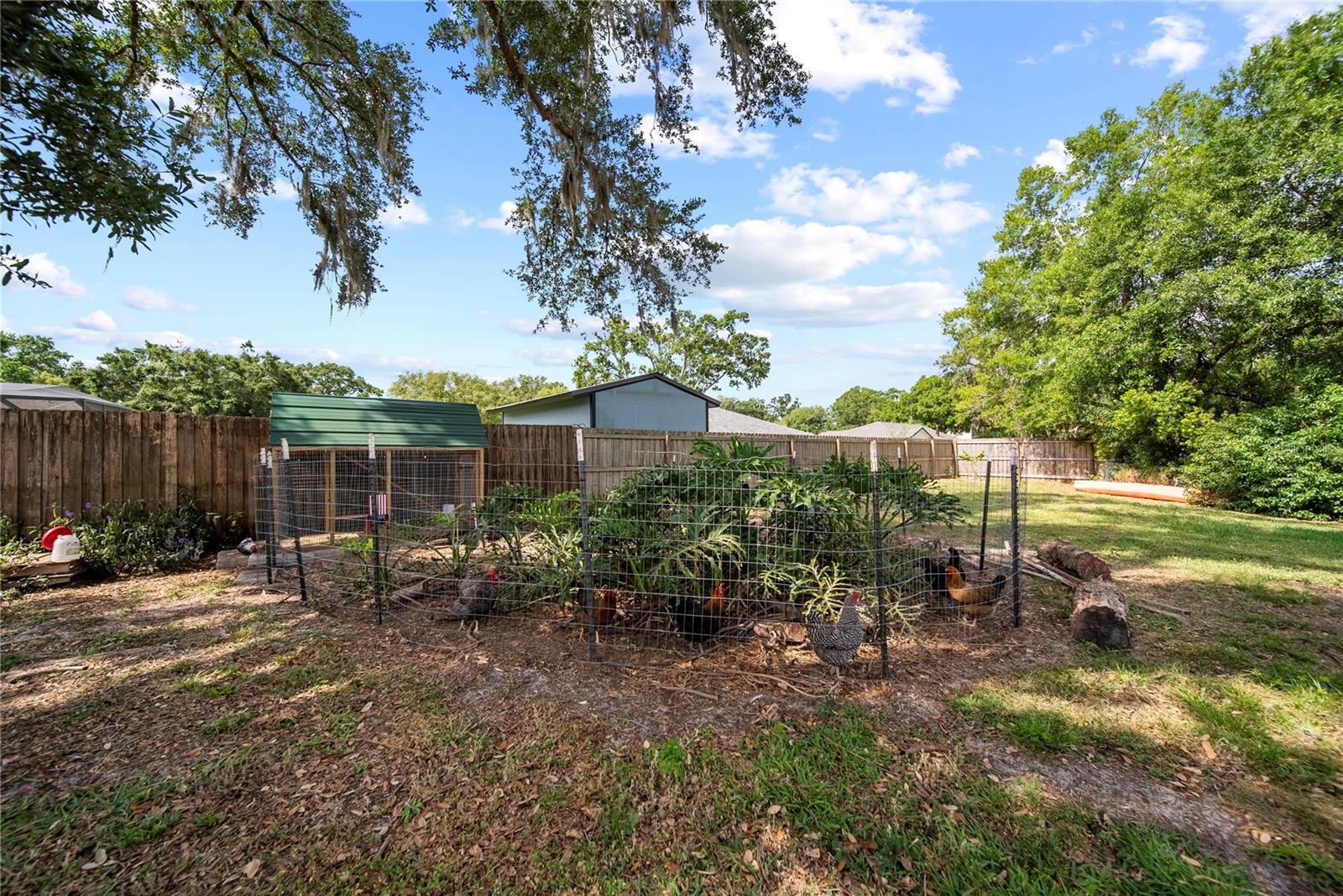 Image 19 of 45 For 18408 Hanna Road
