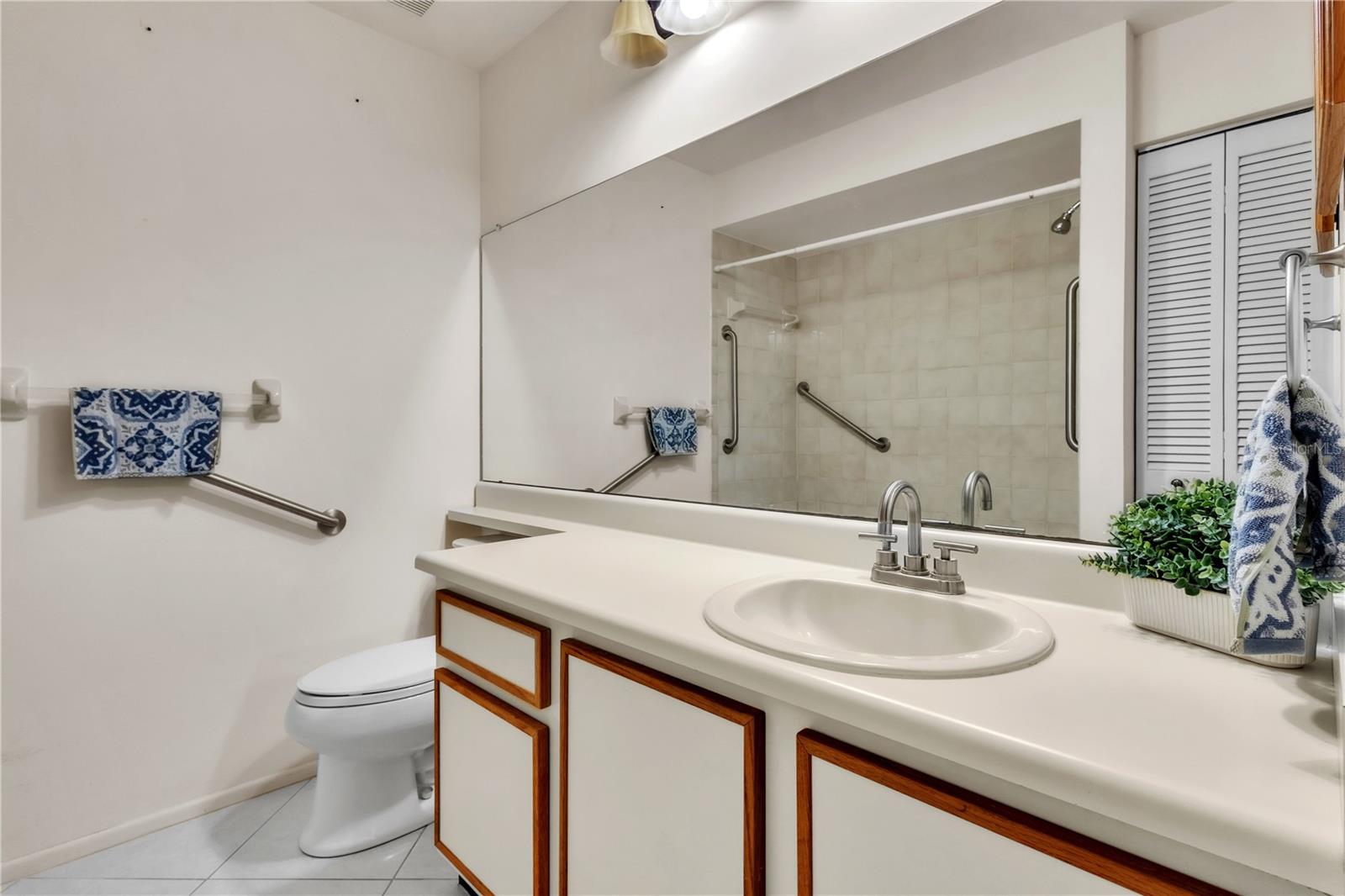 Image 24 of 47 For 4017 103rd Avenue N