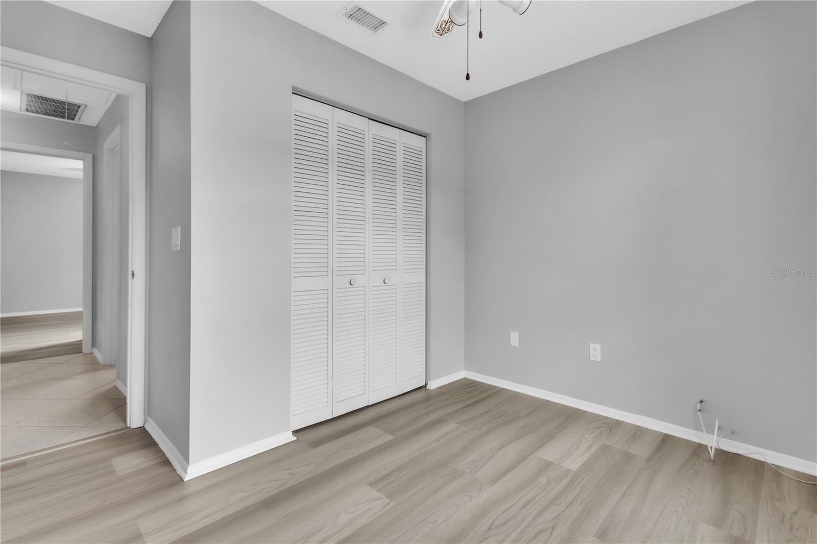 Image 27 of 47 For 4017 103rd Avenue N