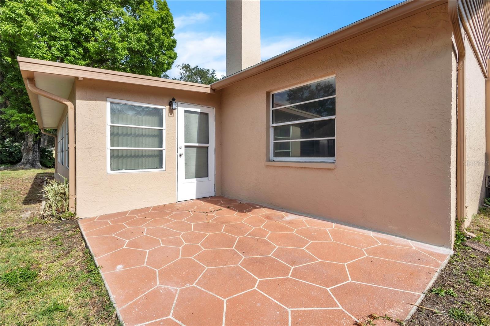 Image 34 of 47 For 4017 103rd Avenue N