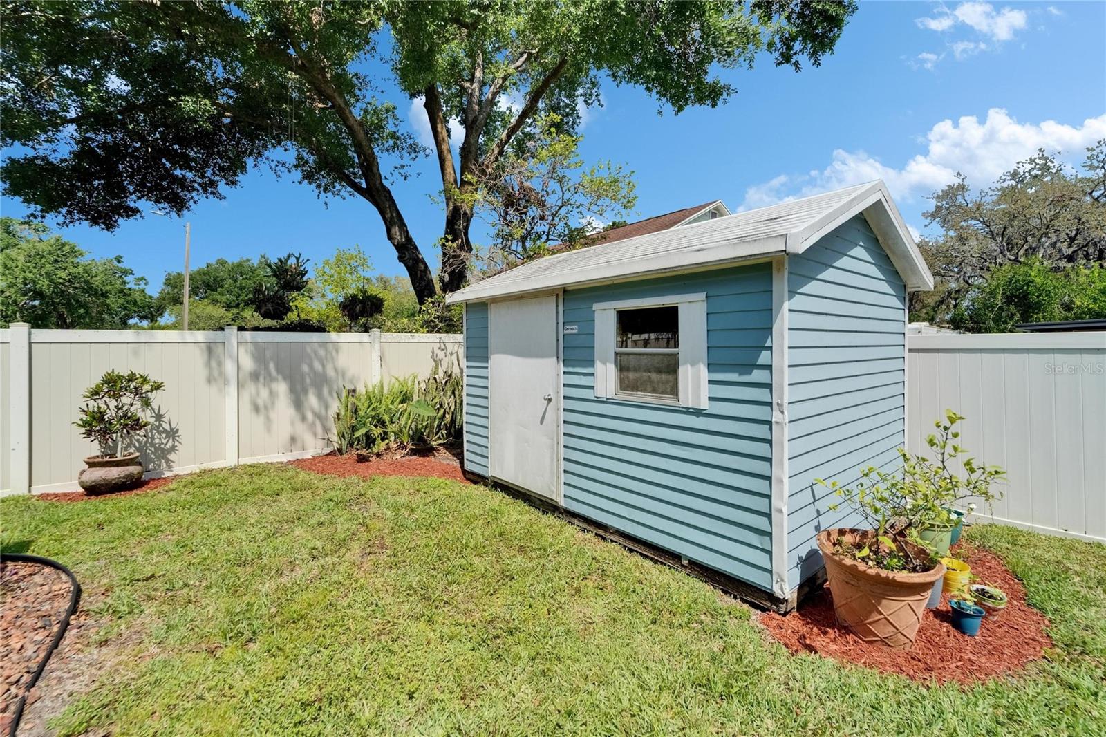 Image 44 of 53 For 9410 Alanbrooke Street
