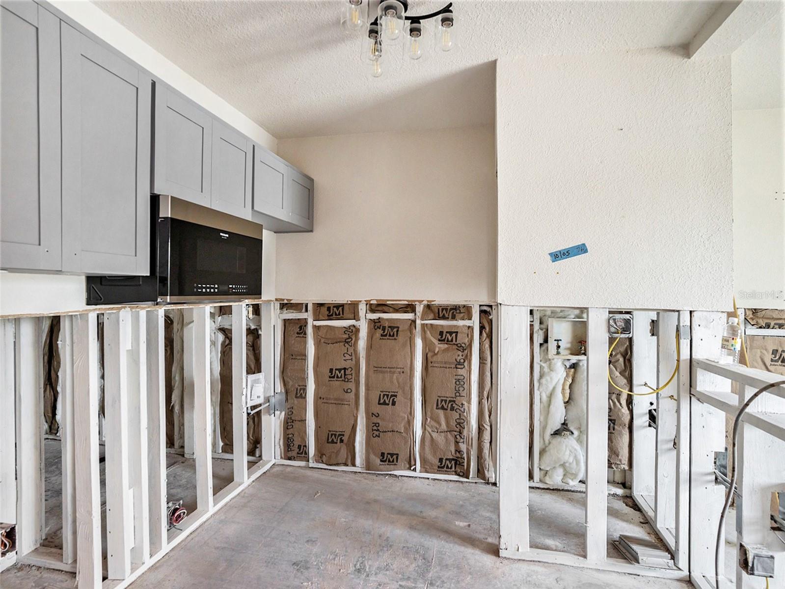 Image 13 of 28 For 404 Moorings Cove Drive 404