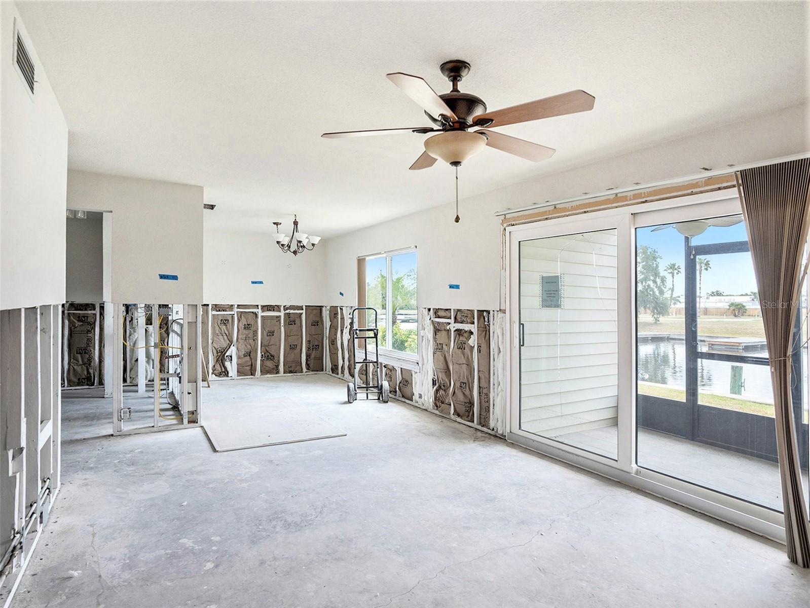 Image 6 of 28 For 404 Moorings Cove Drive 404