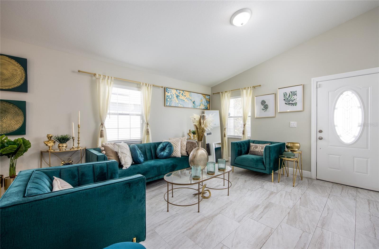 Image 3 of 14 For 811 Hoffman Boulevard