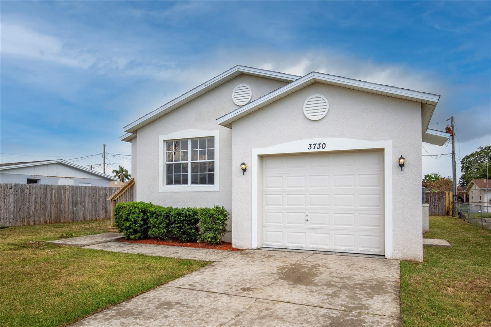 Image 3 of 26 For 3730 Elmwood Drive