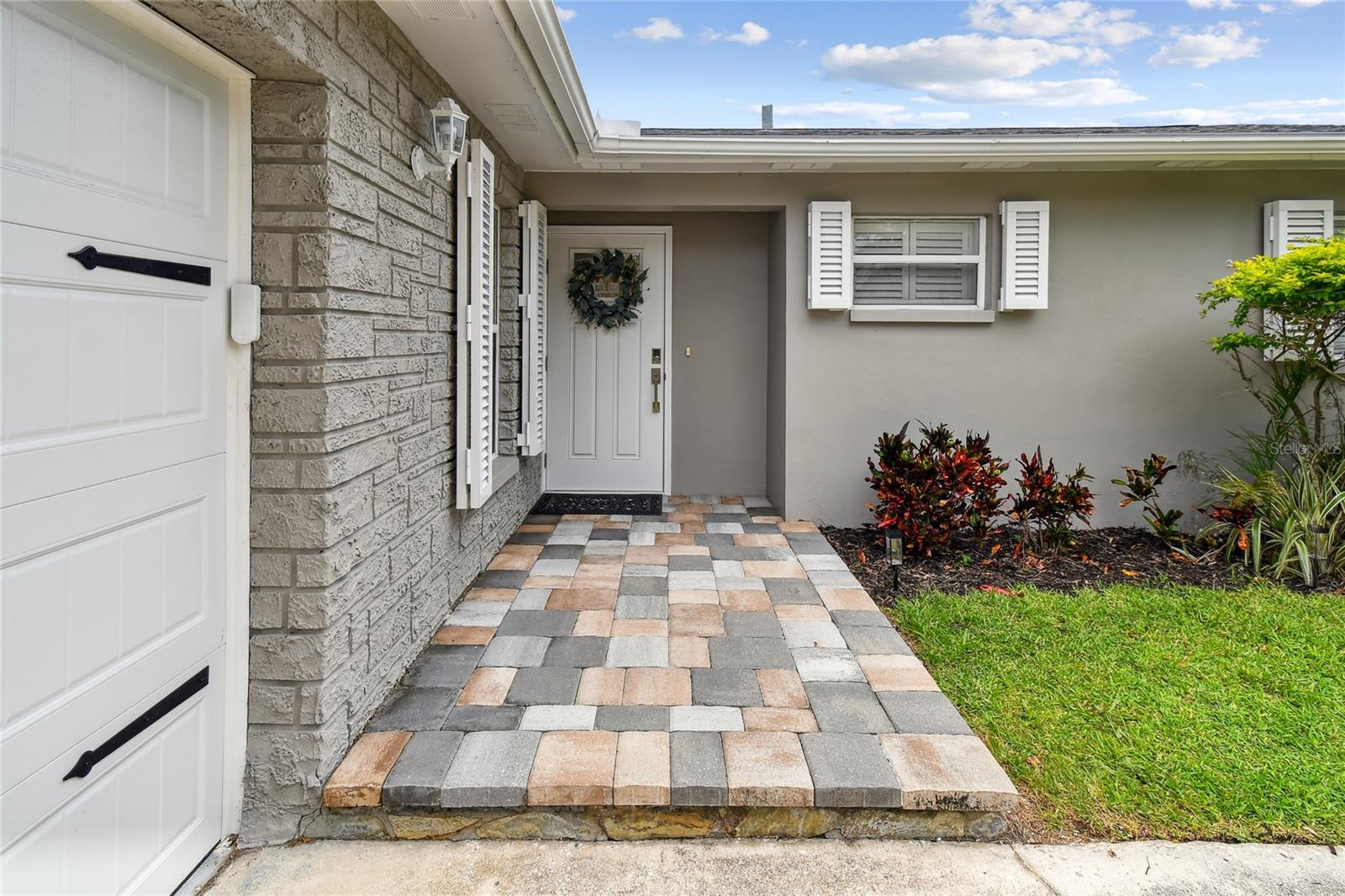 Image 2 of 34 For 1812 Teakwood Lane