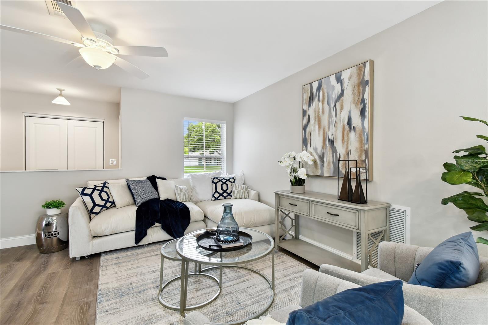 Image 4 of 34 For 1812 Teakwood Lane