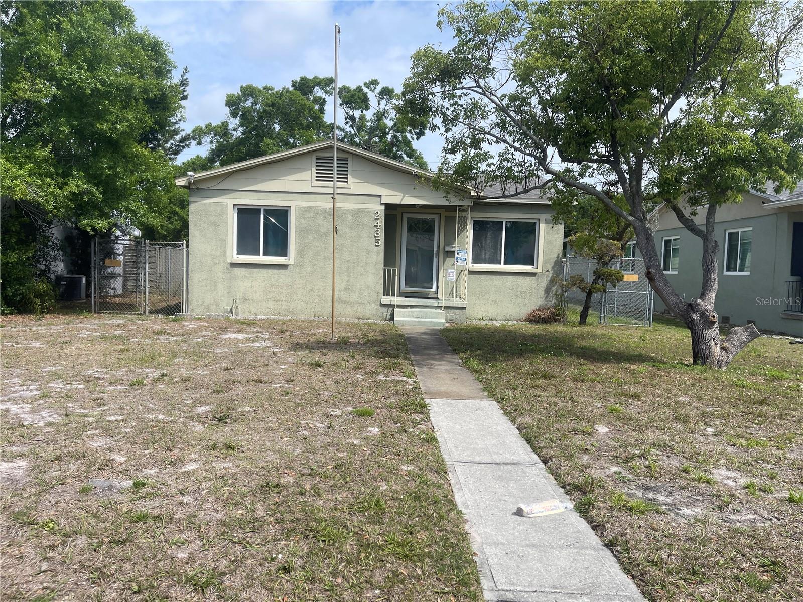 Image 2 of 13 For 2435 37th Avenue N