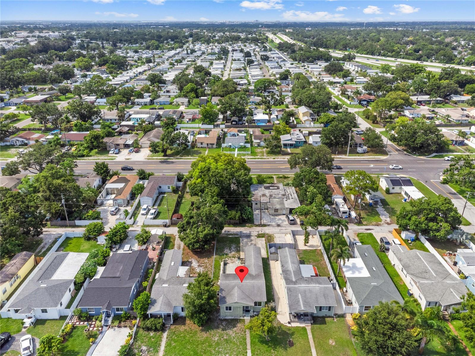 Image 32 of 38 For 2435 37th Avenue N