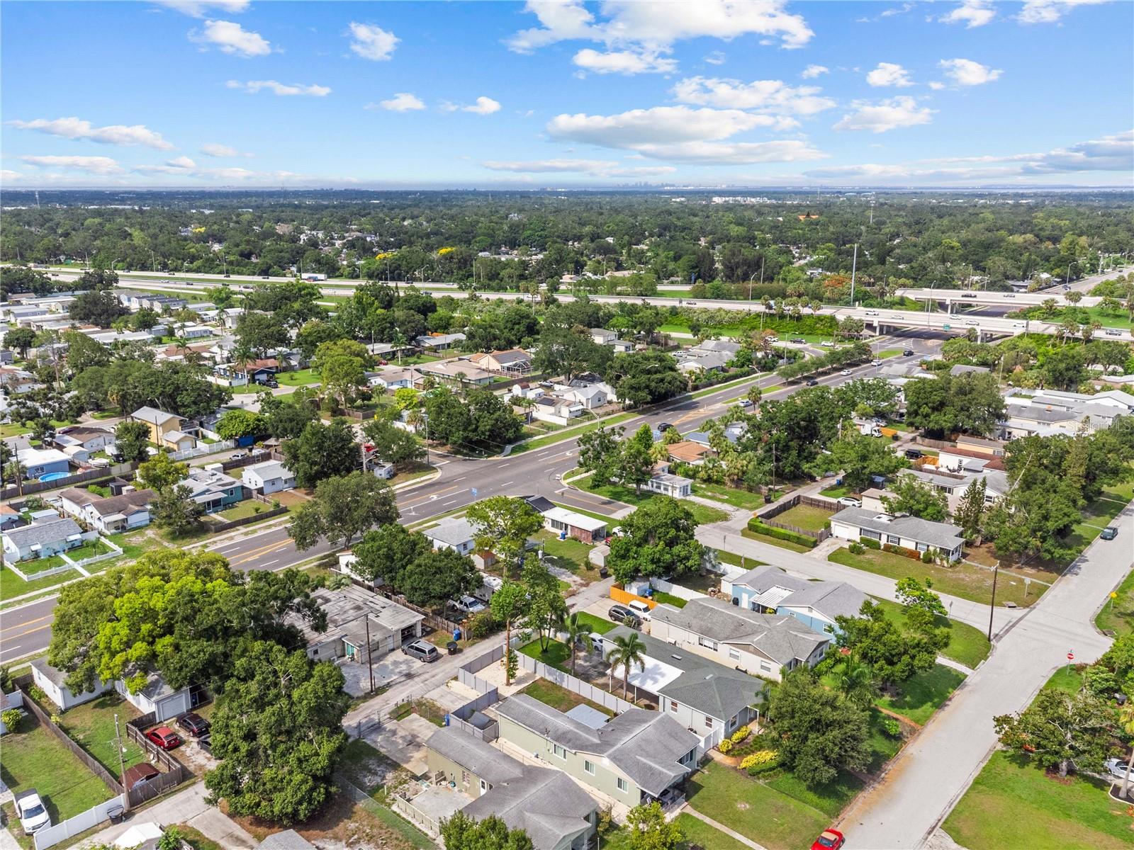 Image 33 of 38 For 2435 37th Avenue N