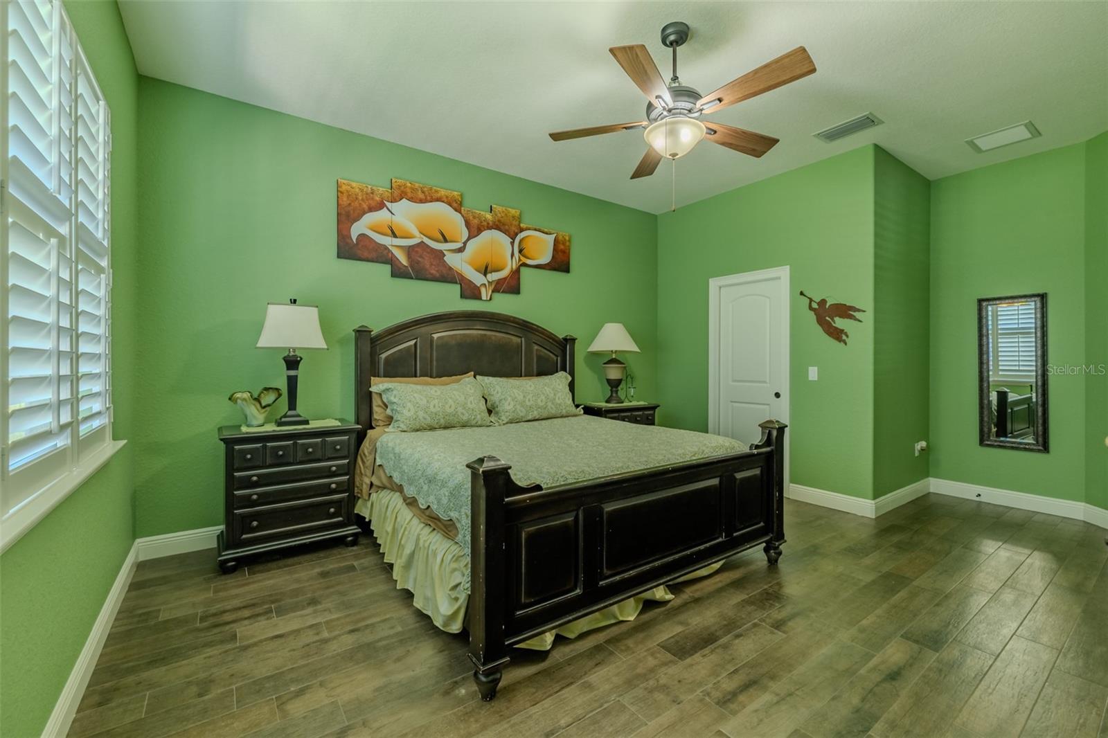 Image 49 of 79 For 304 Hawk Talon Drive