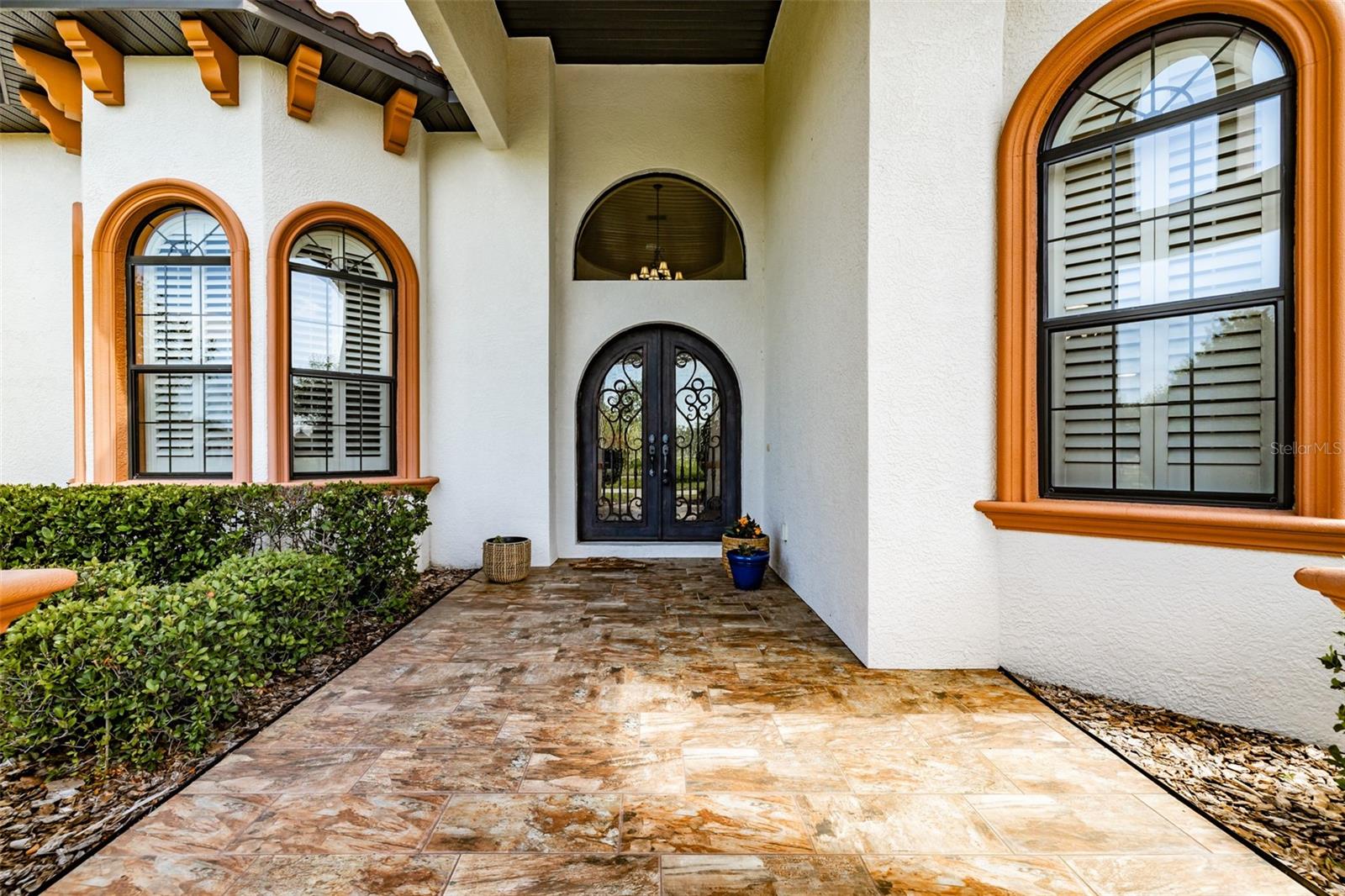 Image 9 of 79 For 304 Hawk Talon Drive