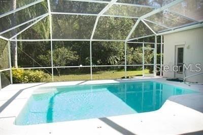 Image 3 of 15 For 1220 Maravista Drive