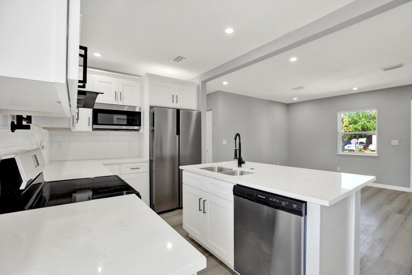 Image 6 of 22 For 1235 Stockton Drive
