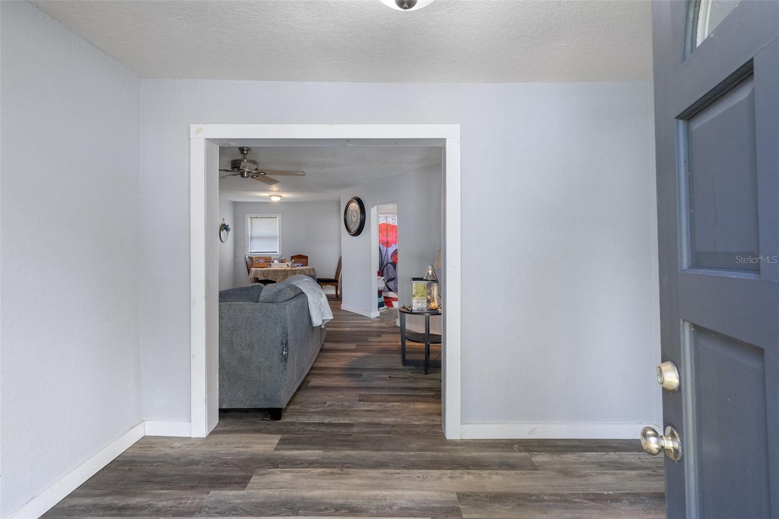 Image 4 of 33 For 19496 Wildwood Drive