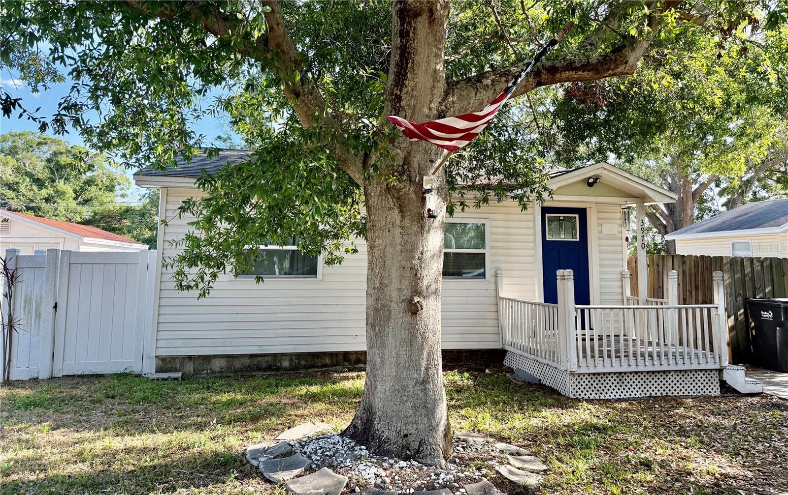 Details for 3970 56th Ave N, ST PETERSBURG, FL 33714