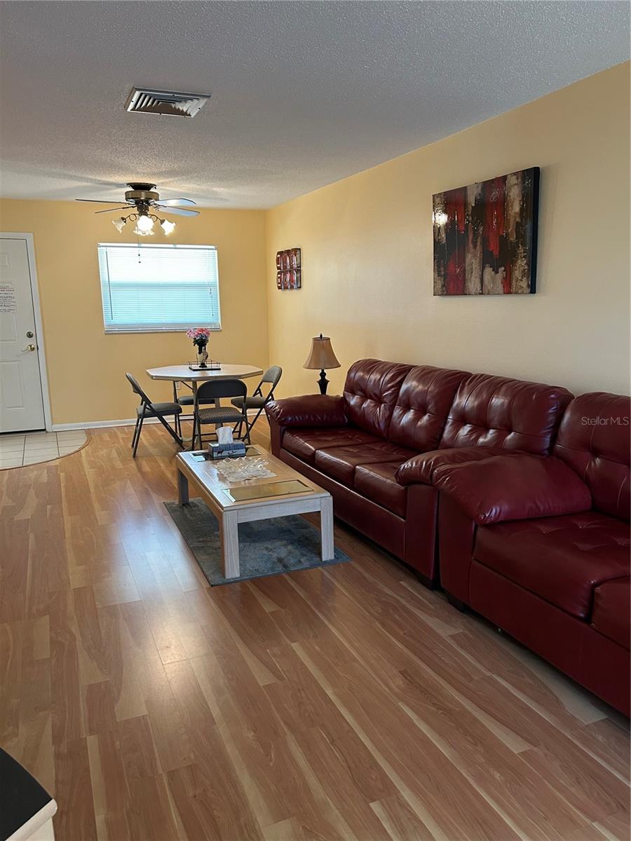 Image 5 of 28 For 1301 Hercules Avenue 19