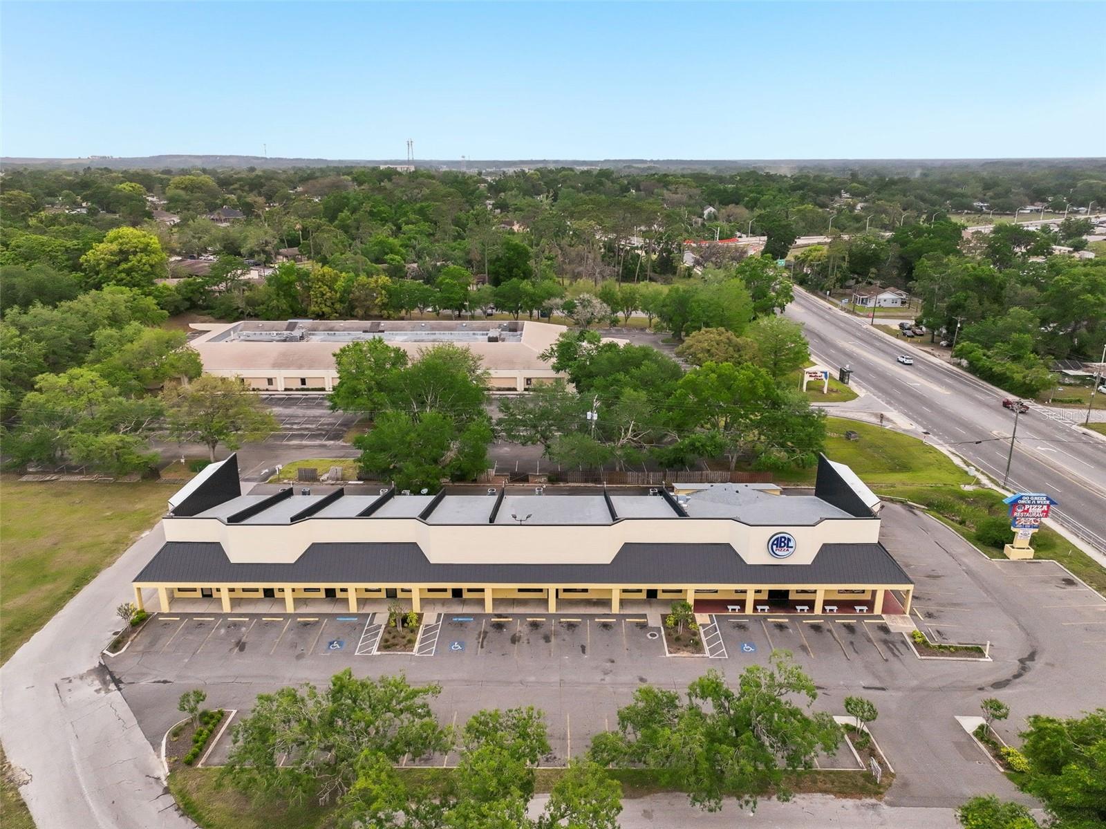 Listing photo id 42 for 37915 Heather Place 7