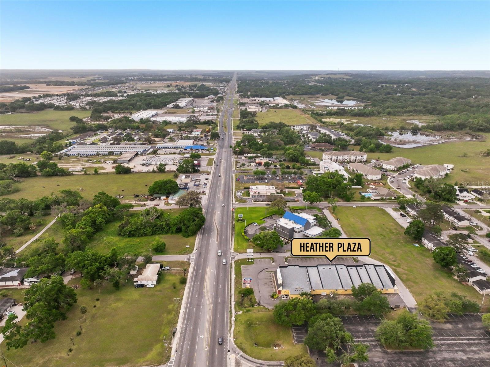 Listing photo id 46 for 37915 Heather Place 7