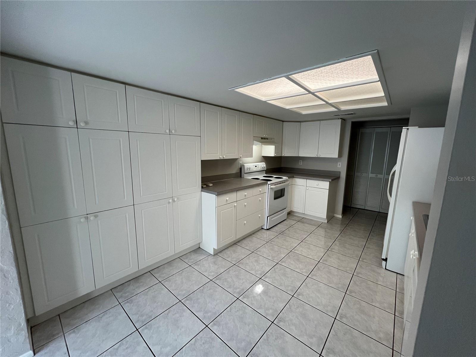 Image 10 of 36 For 2826 Rampart Circle