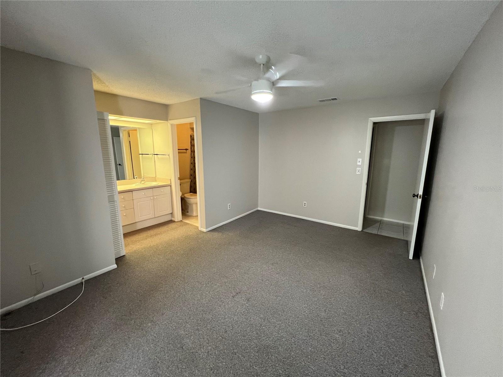 Image 21 of 36 For 2826 Rampart Circle