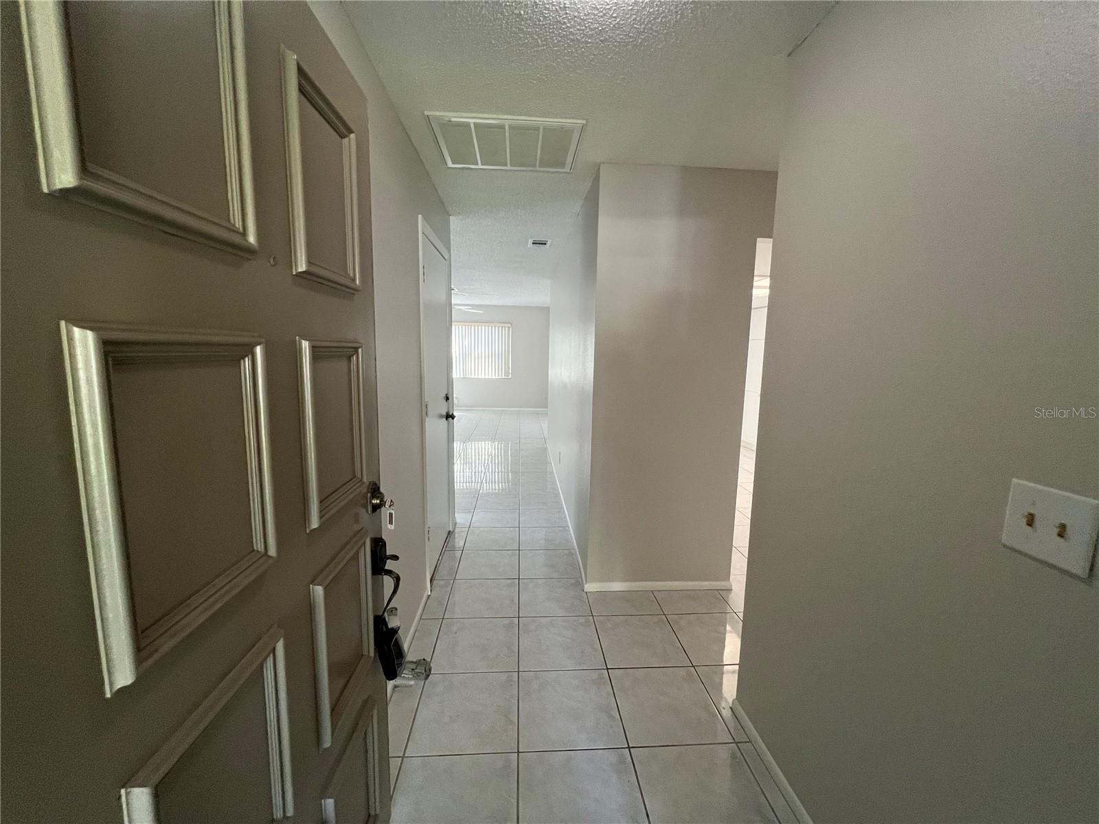 Image 6 of 36 For 2826 Rampart Circle