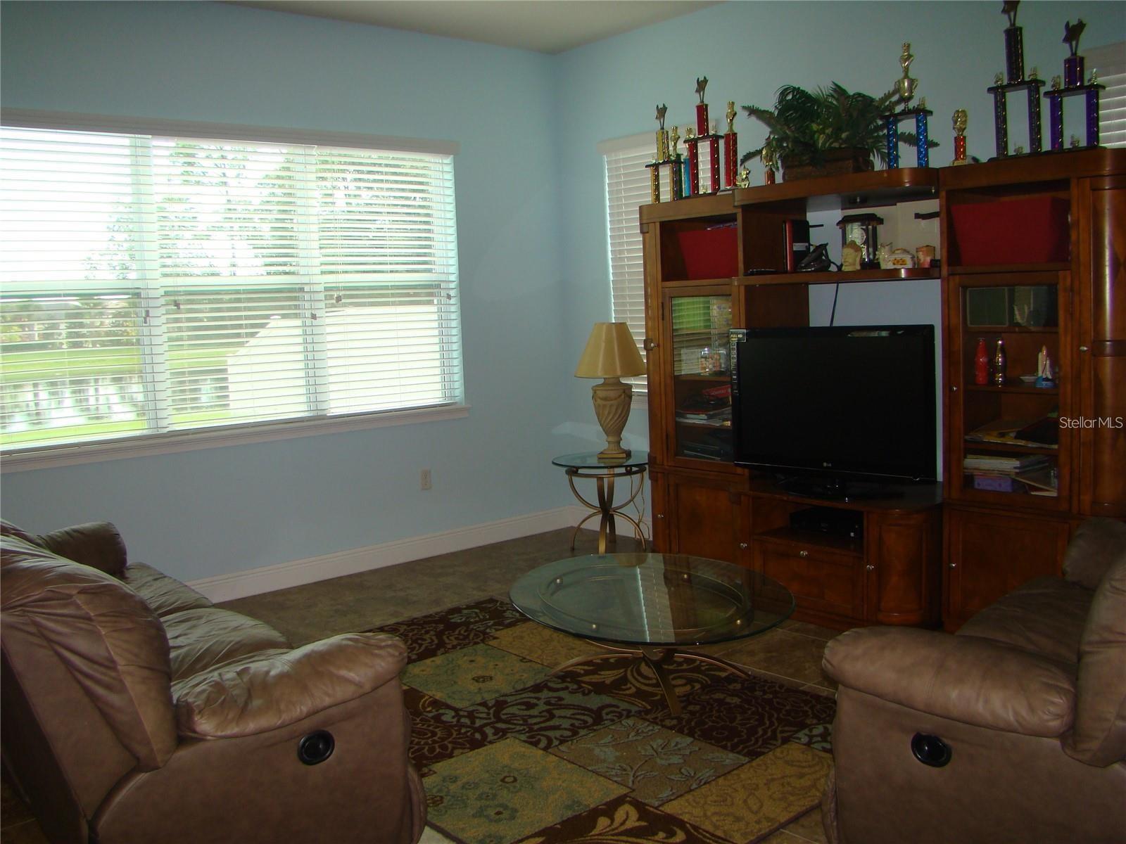 Image 6 of 19 For 11428 Quiet Forest Drive