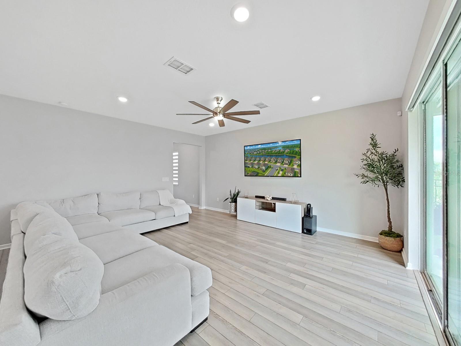 Image 44 of 54 For 17737 Everlong Drive