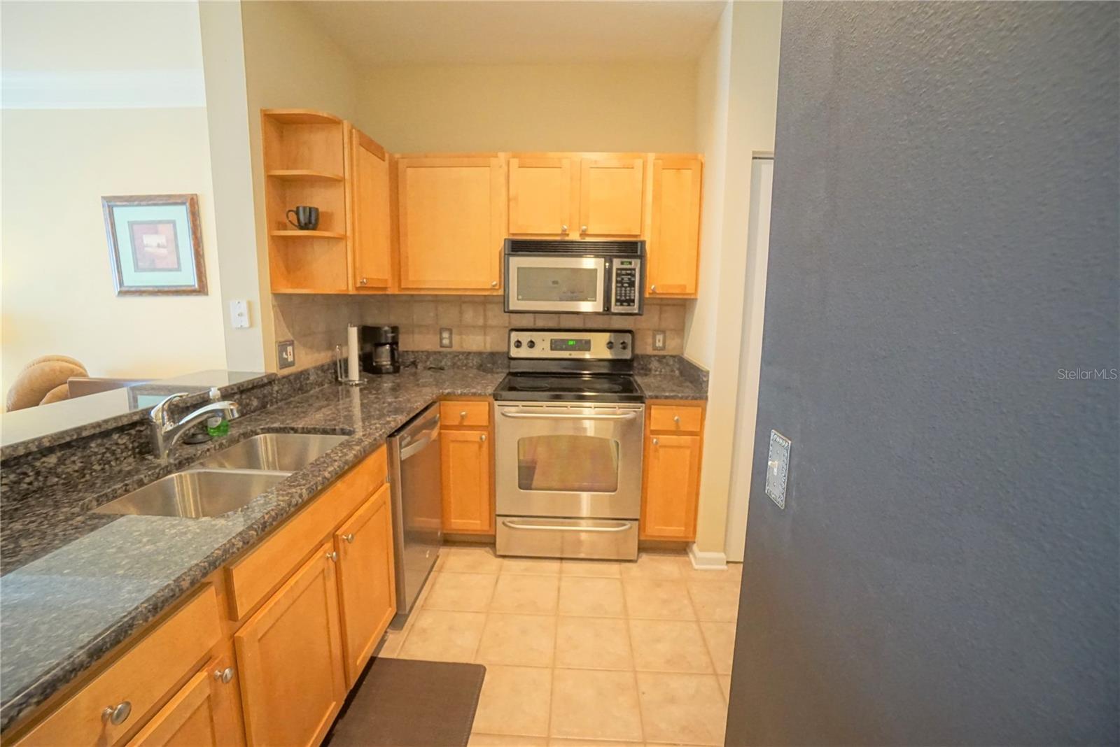 Image 7 of 22 For 4207 Dale Mabry Highway 5209