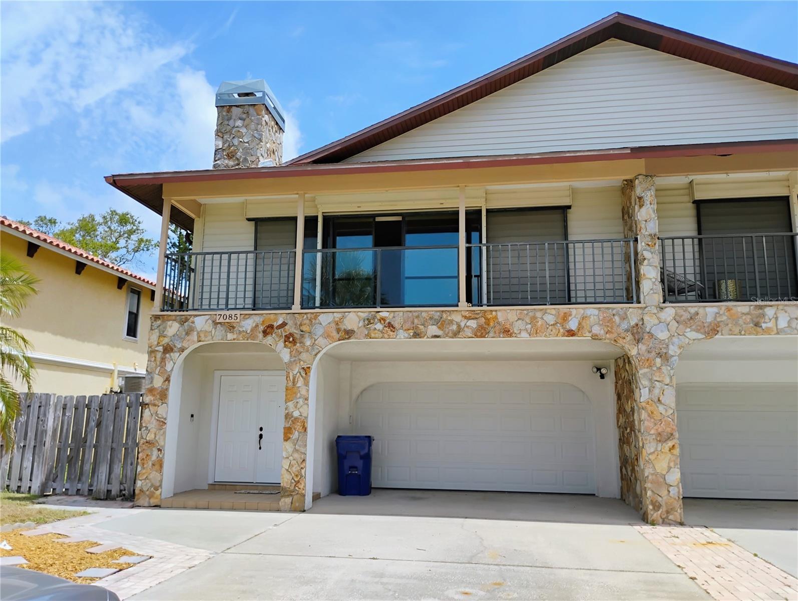Details for 7085 Sunset Drive S A, ST PETERSBURG, FL 33707
