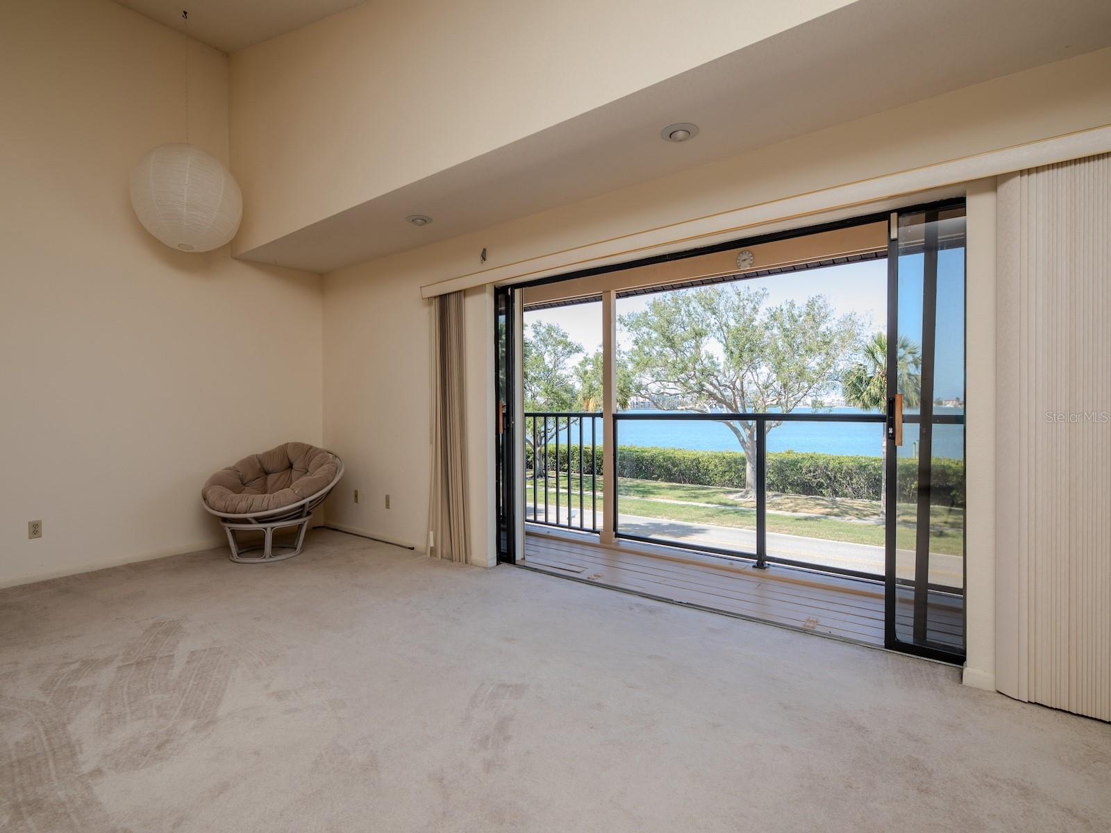 Image 10 of 54 For 7085 Sunset Drive S A