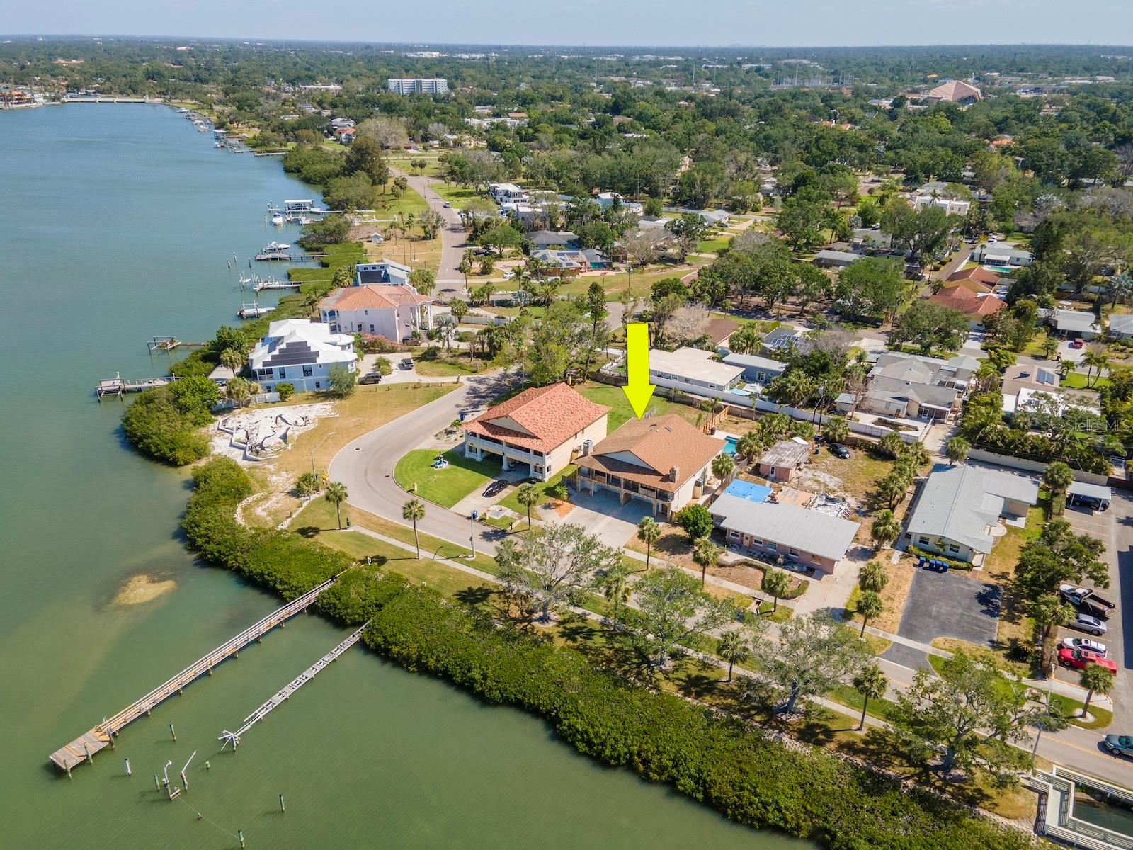 Image 31 of 54 For 7085 Sunset Drive S A