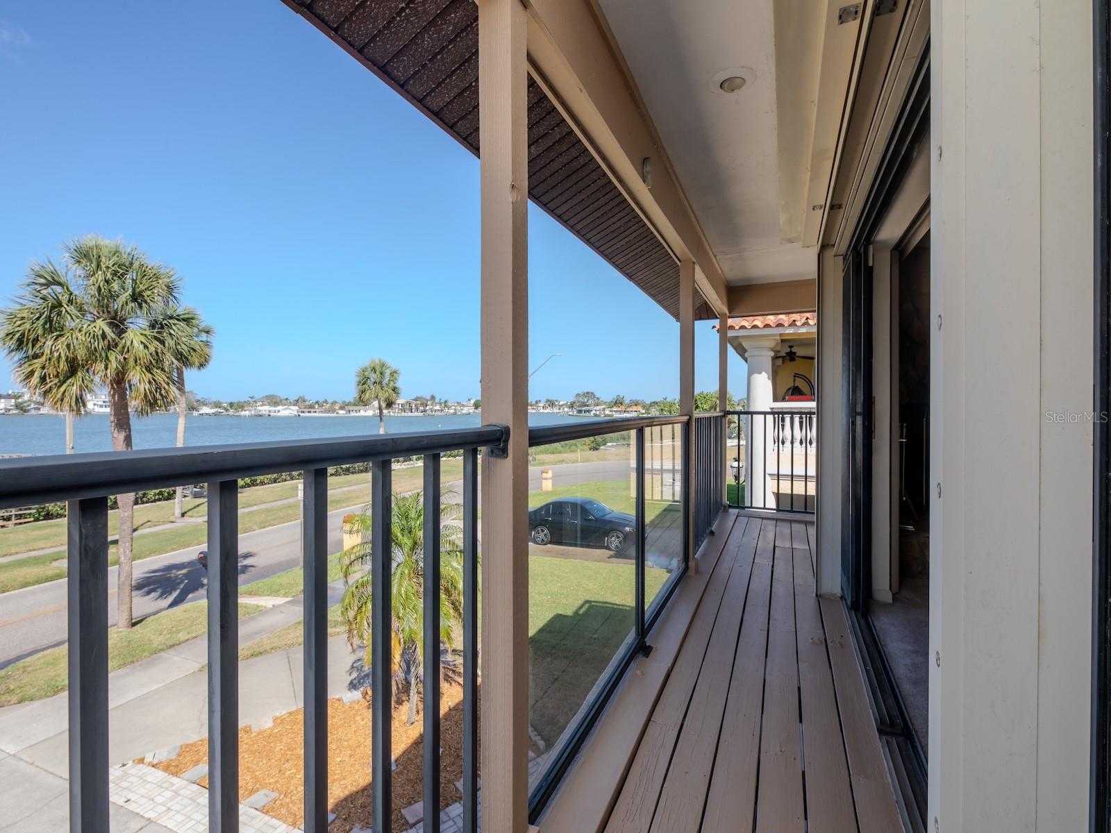 Image 5 of 54 For 7085 Sunset Drive S A