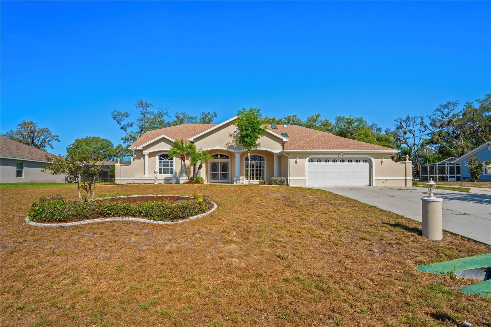 Image 2 of 62 For 223 Eastpoint Court