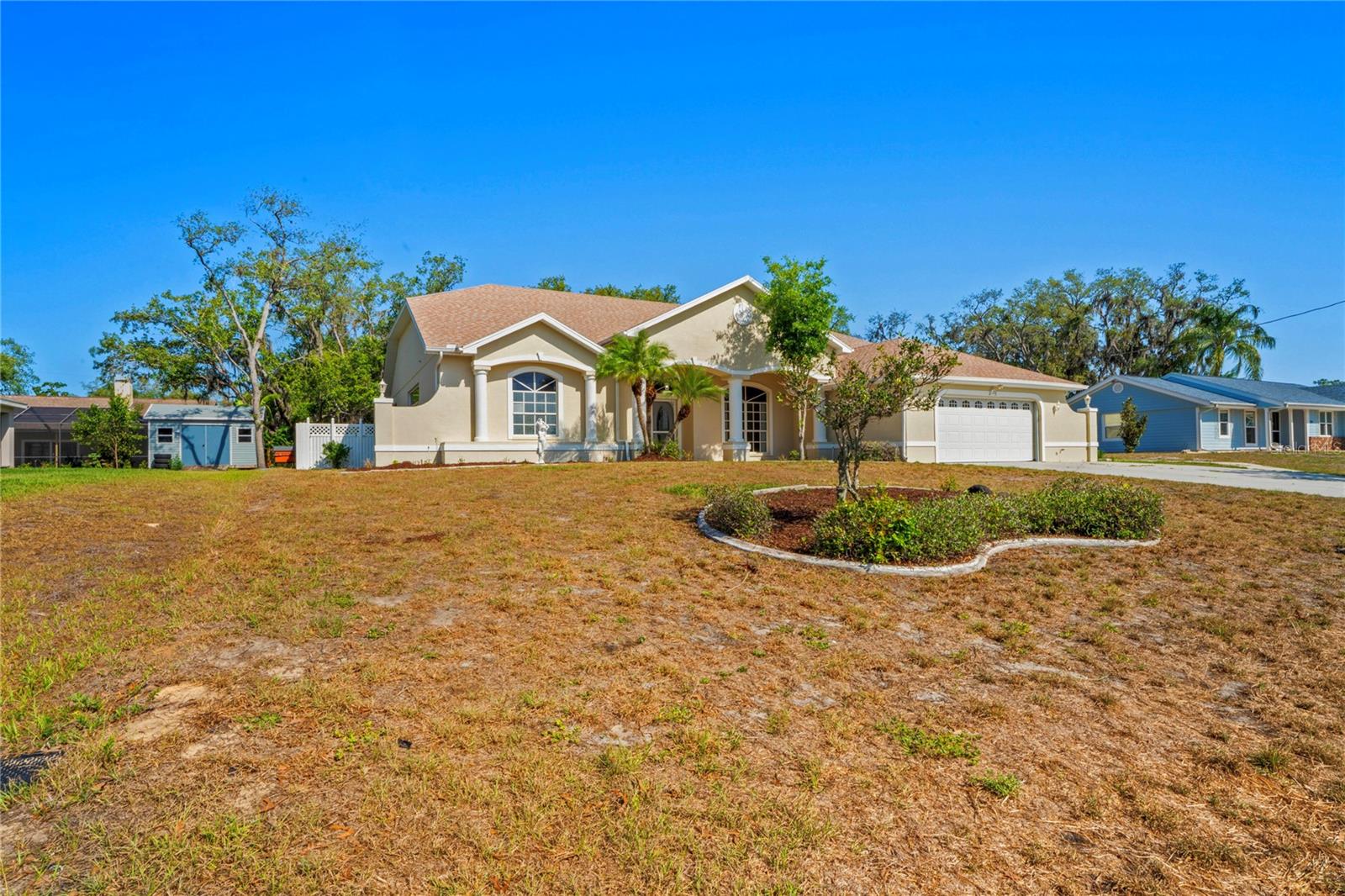 Image 4 of 62 For 223 Eastpoint Court
