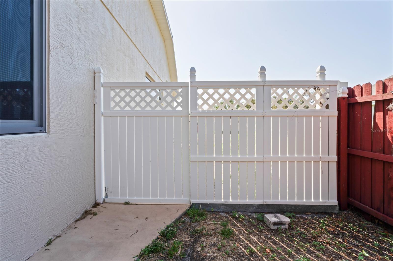Image 48 of 62 For 223 Eastpoint Court