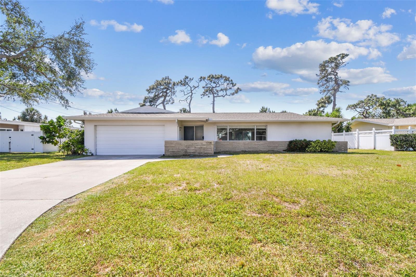 Details for 1714 Cypress Avenue, BELLEAIR, FL 33756