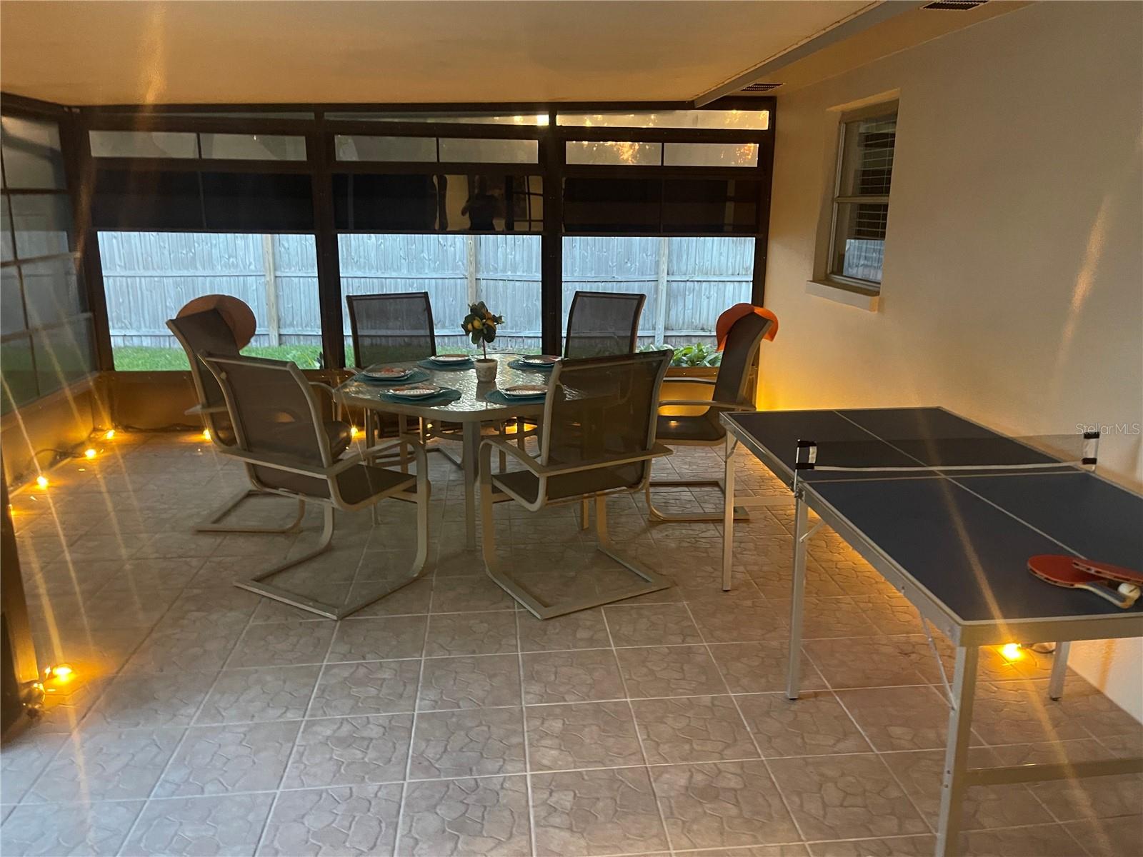 Image 12 of 33 For 2662 Oakbrook Drive