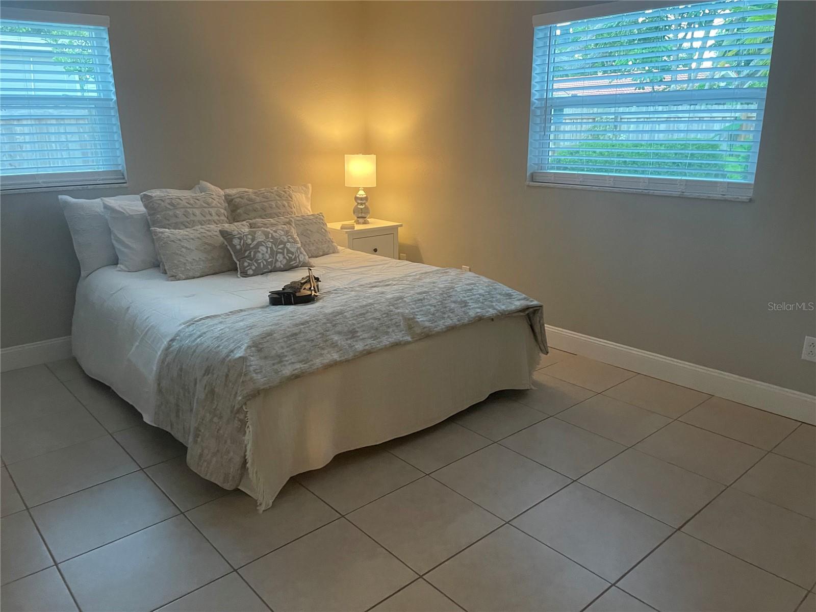 Image 7 of 33 For 2662 Oakbrook Drive