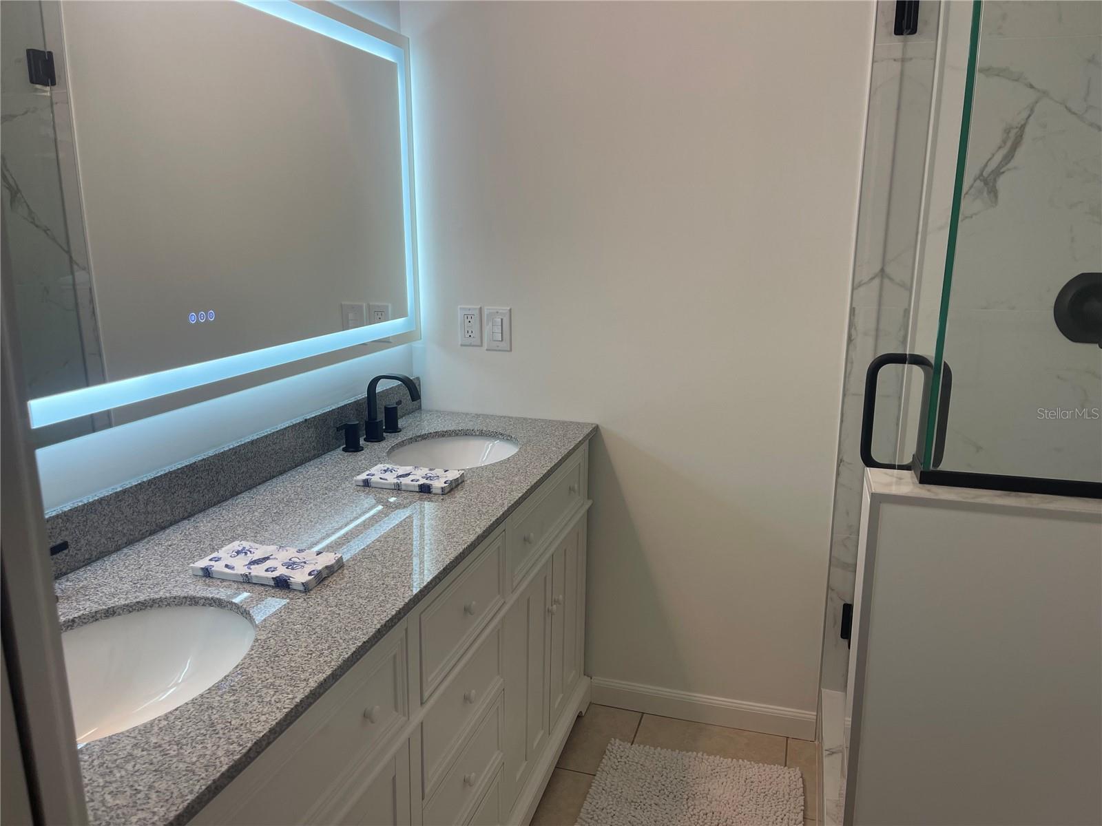 Image 8 of 33 For 2662 Oakbrook Drive