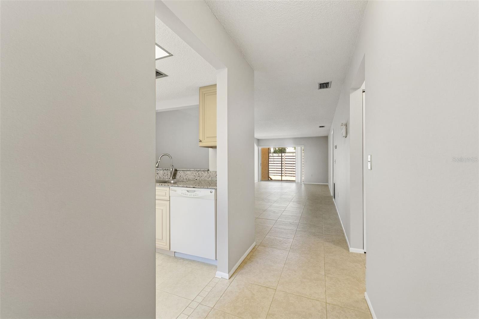 Image 6 of 31 For 2640 Woodgate Lane F6