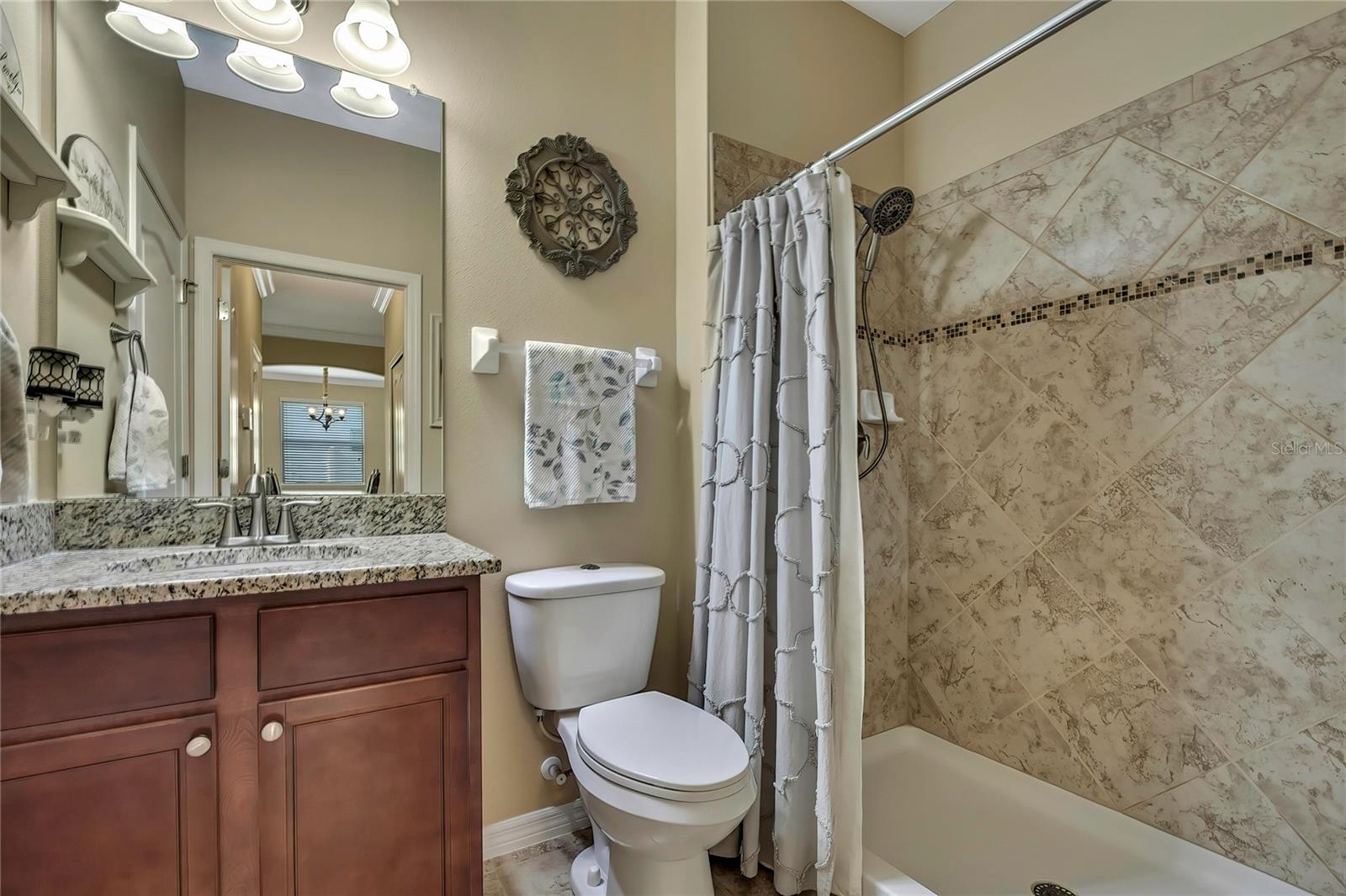 Image 21 of 77 For 2387 Bartolo Drive