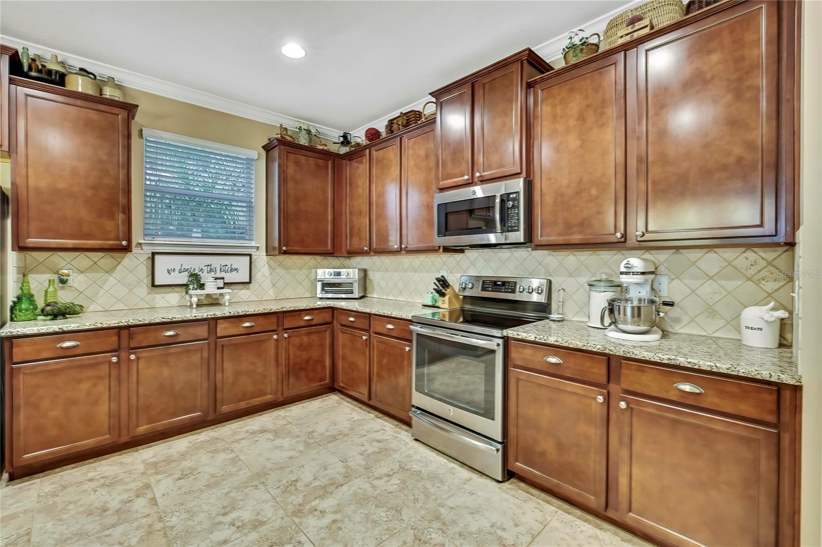 Image 29 of 77 For 2387 Bartolo Drive