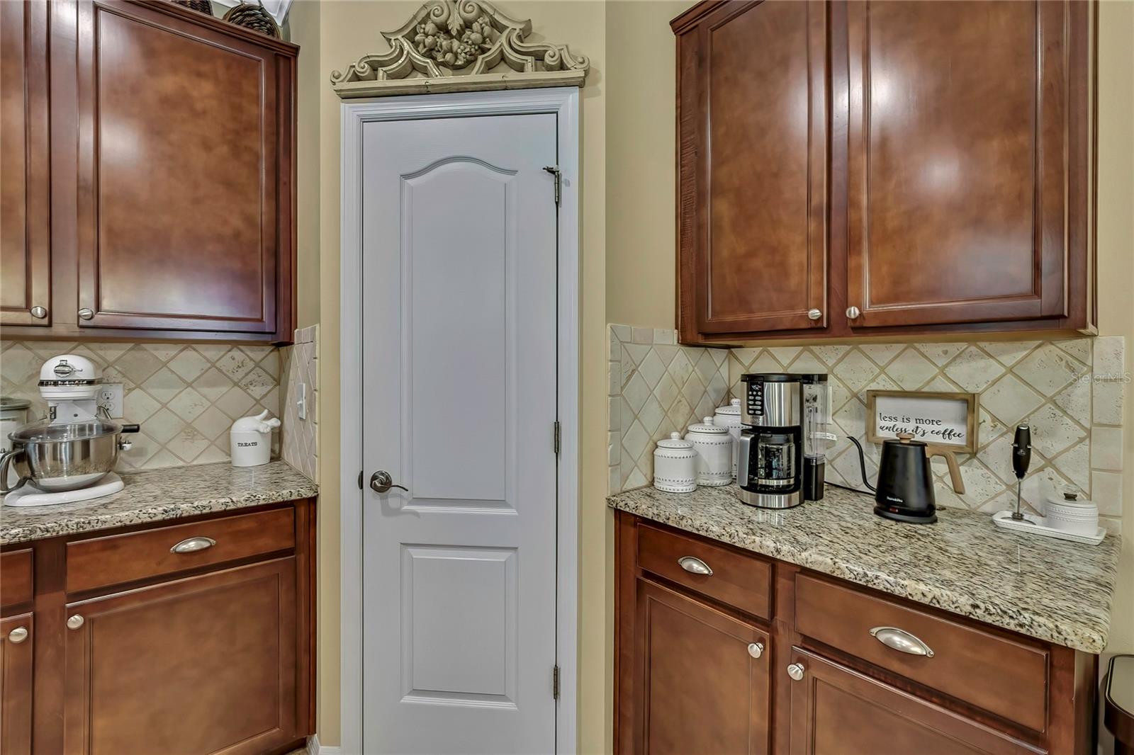 Image 30 of 77 For 2387 Bartolo Drive