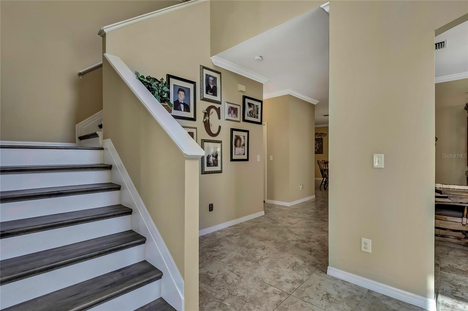 Image 33 of 77 For 2387 Bartolo Drive