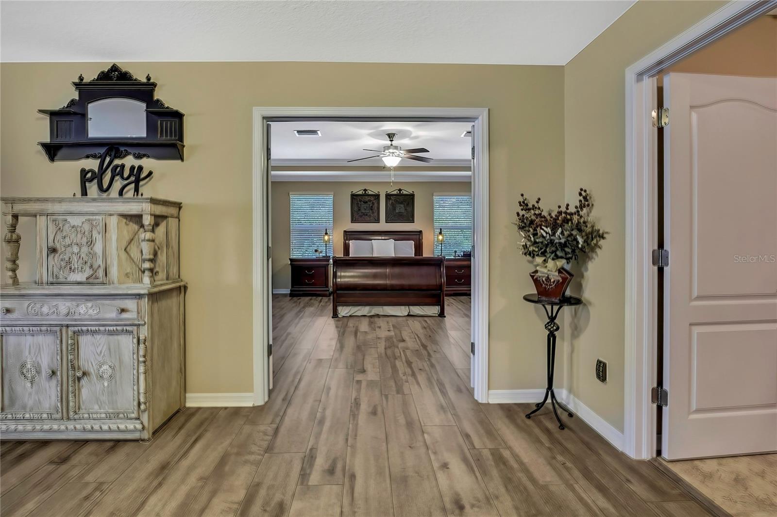Image 40 of 77 For 2387 Bartolo Drive