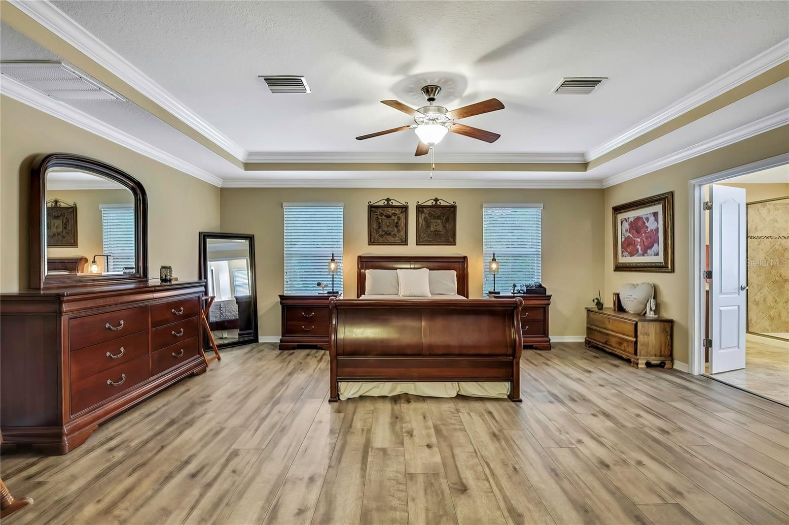 Image 41 of 77 For 2387 Bartolo Drive