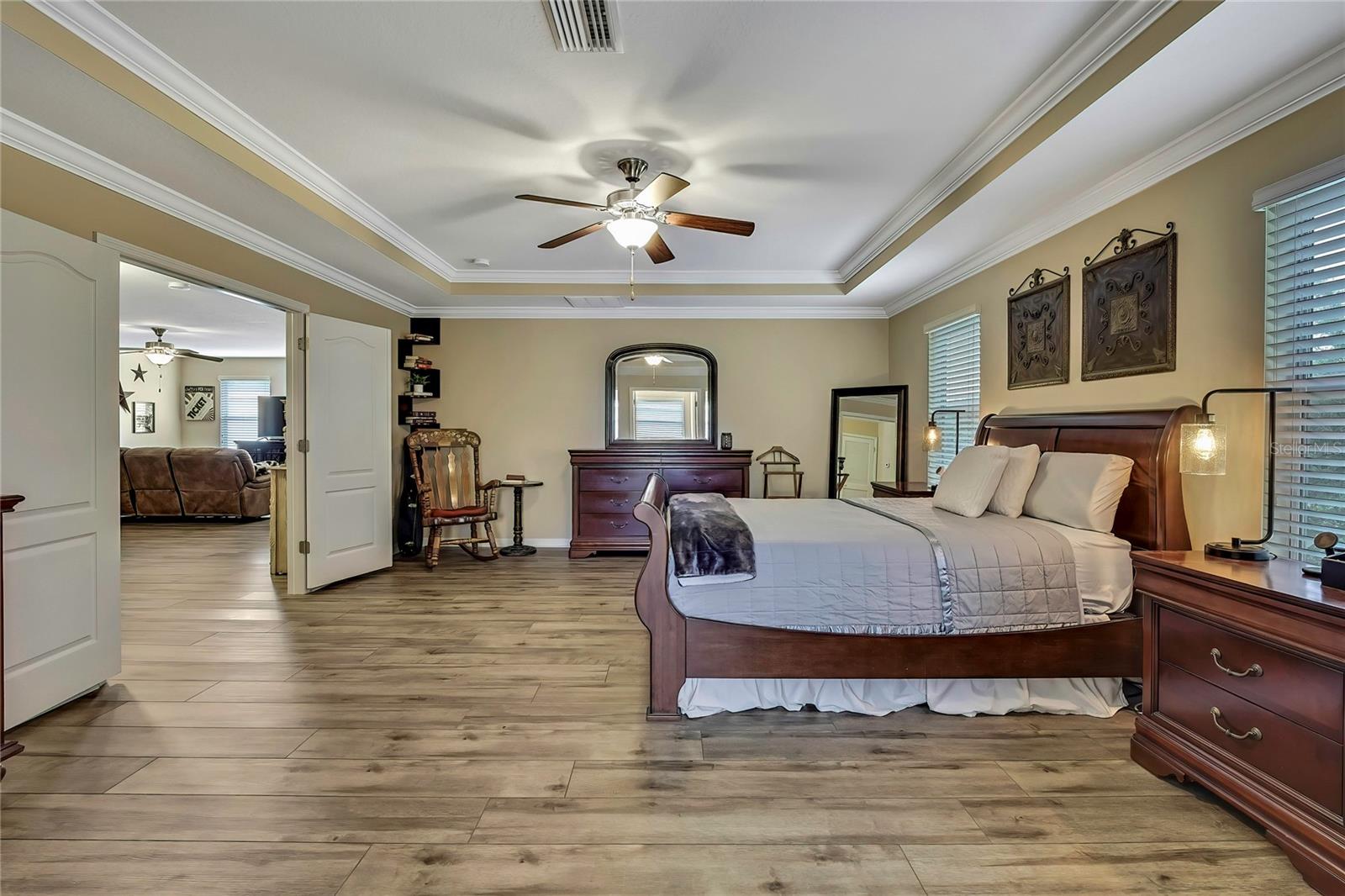 Image 44 of 77 For 2387 Bartolo Drive
