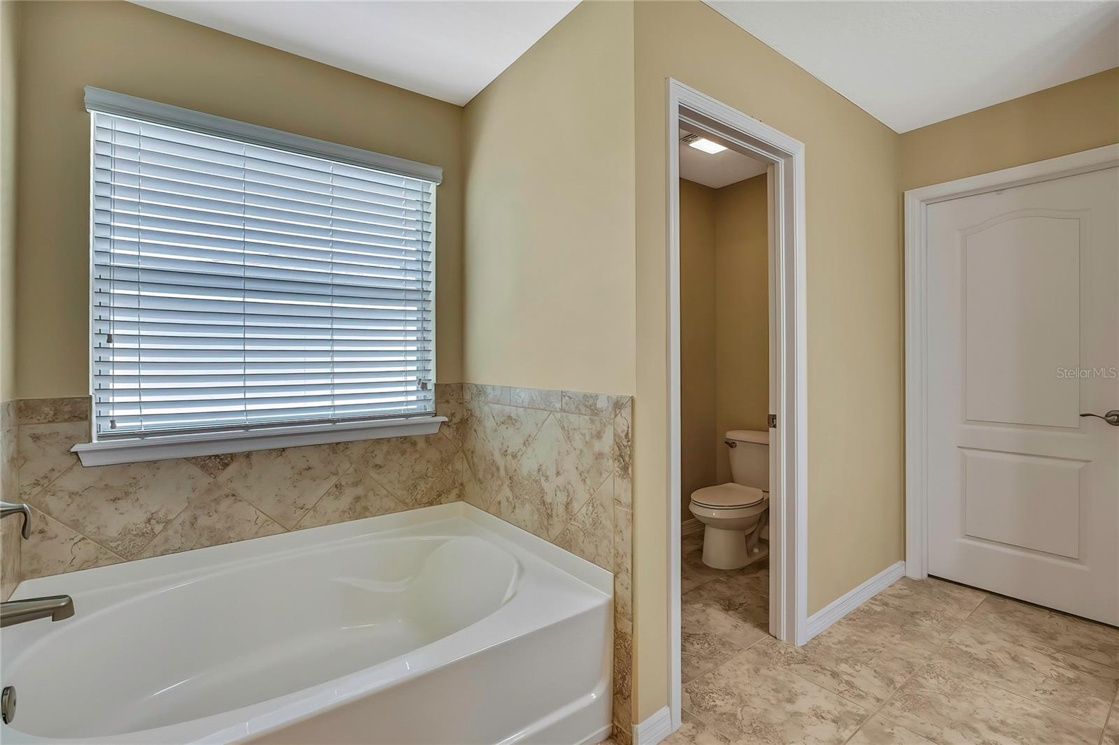 Image 48 of 77 For 2387 Bartolo Drive