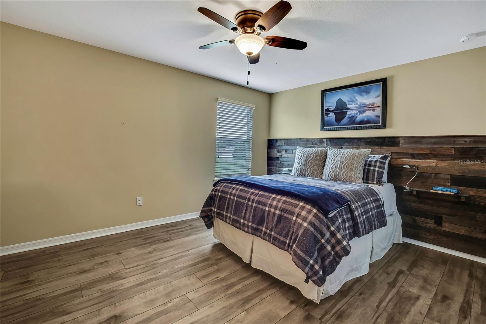 Image 50 of 77 For 2387 Bartolo Drive